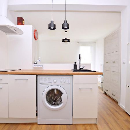 Seaside Studio Apartment Dworska Gdansk Bagian luar foto